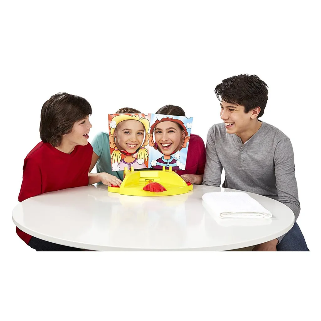 Hasbro Pie Face Duell 12 Hasbro Pie Face Duell – Bild 10