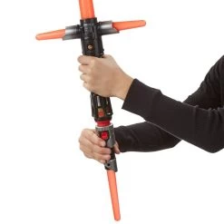 Hasbro Star Wars Episode 7 Kylo Ren Elektronisches Lichtschwert 11 Hasbro Star Wars Episode 7 Kylo Ren Elektronisches Lichtschwert -Hasbro 378d8609b0696c2fc983830625c246665f4b7268e9aa3ce52854a77452591b97