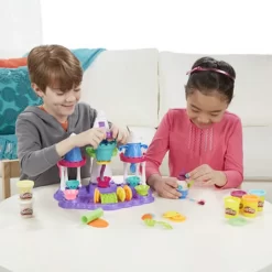 Hasbro Gaming Play-Doh Kitchen Creations Eiscreme Schloss -Hasbro 4b669e9bb9bdb795d7d3657821729995