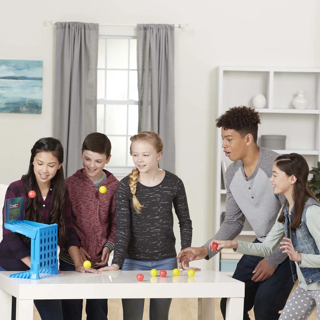 Hasbro 4 Gewinnt Action 10 Hasbro 4 Gewinnt Action – Bild 8