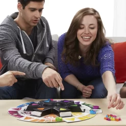 Hasbro Trivial Pursuit 2000er Edition -Hasbro b6f76ef4cd1ad0ae4e0744cce87981dd